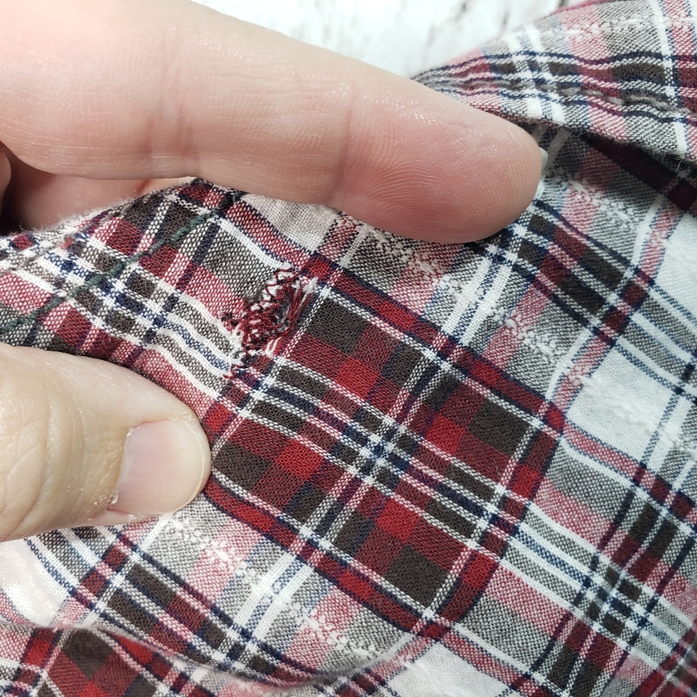 Fender Custom Shop Men's Red Cotton Plaid Snap Up - Picture 9 of 10